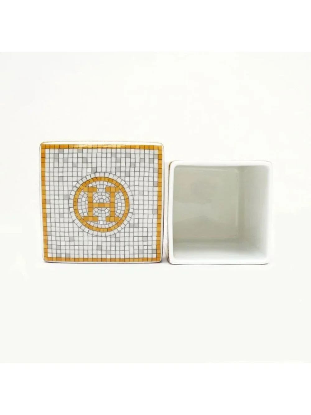 Hermes Small Box Mosaic 24 Gold White Pottery Accessories